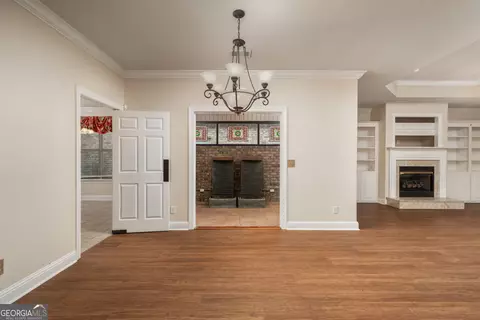 Living - 518 Eagle Springs Dr, Centerville, GA 31028 photo 5 of 6