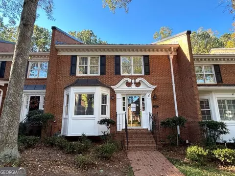 5417 Trentham Dr, Atlanta, GA 30338