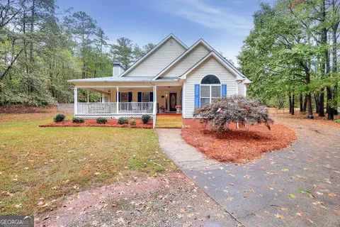995 Hodges Cir, Mansfield, GA 30055