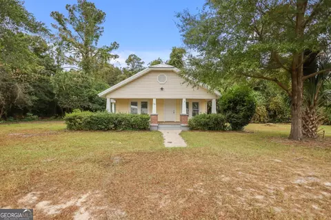 109 Joyner St, Screven, GA 31560