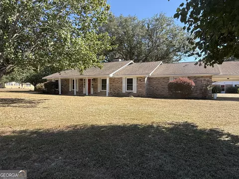 934 Southside Dr, Blakely, GA 39823