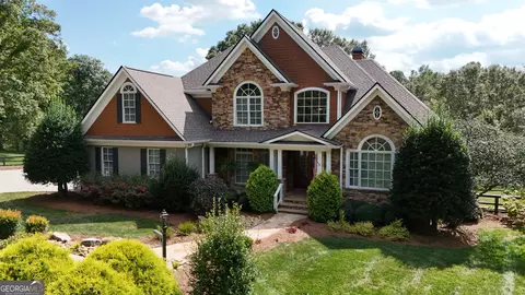 Exterior - 264 River Fields Dr, Clarkesville, GA 30523 photo 2 of 15