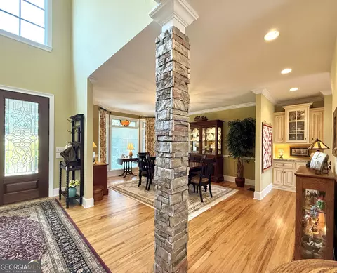 Entry Way - 264 River Fields Dr, Clarkesville, GA 30523 photo 4 of 7