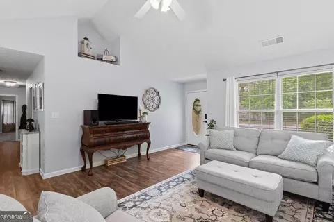 Entry Way - 320 Cobb Ct, Hampton, GA 30228 photo 1 of 3