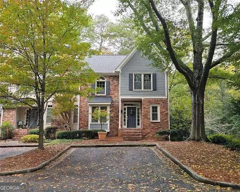 100 River Ridge Ln, Roswell, GA 30075