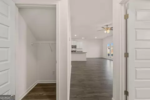 Entry Way - 109 Cattle Dr, Perry, GA 31069 photo 7 of 10