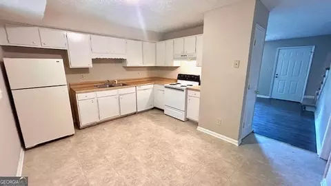 329 Leafmore Rd SW, Rome, GA 30165 photo 4
