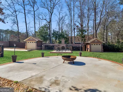 Exterior - 200 Magnolia Ct, Mcdonough, GA 30252 photo 7 of 26
