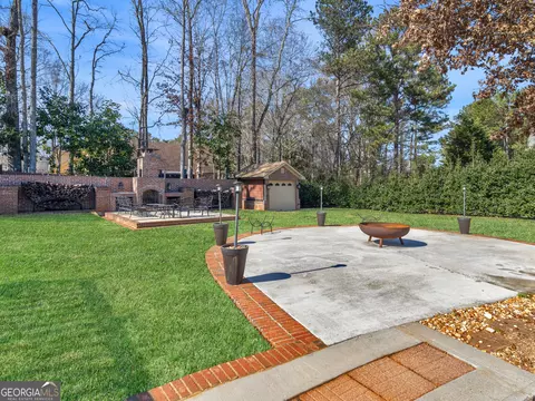 Exterior - 200 Magnolia Ct, Mcdonough, GA 30252 photo 5 of 26