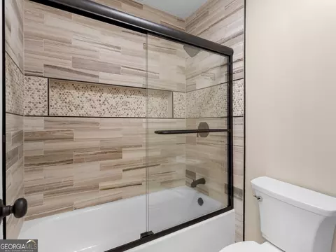 Bath - 200 Magnolia Ct, Mcdonough, GA 30252 photo 6 of 7