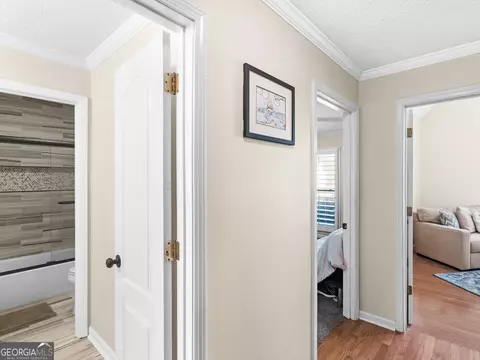 Entry Way - 200 Magnolia Ct, Mcdonough, GA 30252 photo 4 of 5