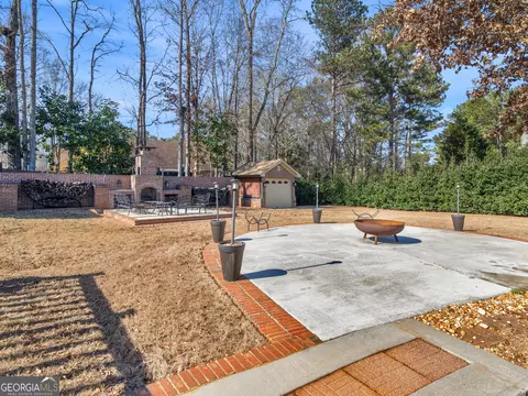 Exterior - 200 Magnolia Ct, Mcdonough, GA 30252 photo 6 of 26