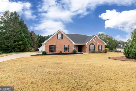 234 Thorne Wood Ln, Hampton, GA 30228