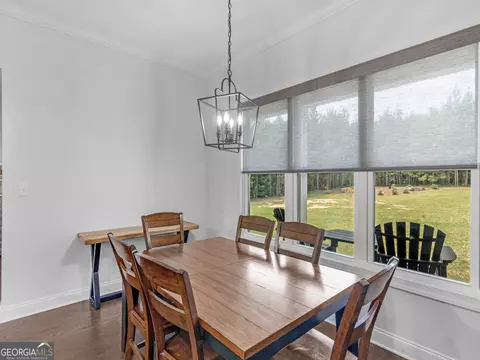 Dining - 352 Thunderbolt Ln, Williamson, GA 30292 photo 2 of 2