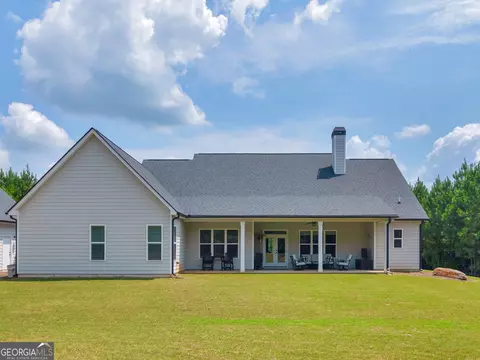 Exterior - 352 Thunderbolt Ln, Williamson, GA 30292 photo 3 of 5
