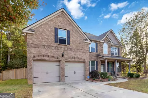 200 Birchwood Dr, Loganville, GA 30052