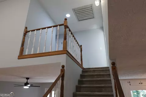 Entry Way - 198 Hickory Ave, Demorest, GA 30535 photo 2 of 4