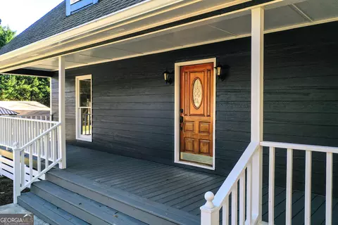 Exterior - 198 Hickory Ave, Demorest, GA 30535 photo 5 of 8