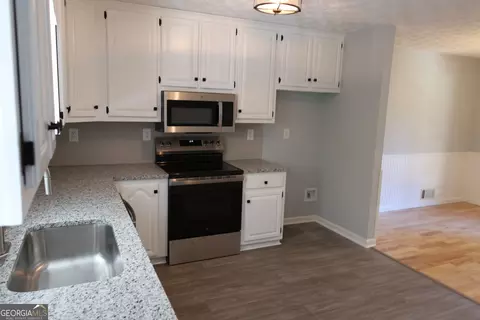 Kitchen - 198 Hickory Ave, Demorest, GA 30535 photo 3 of 3