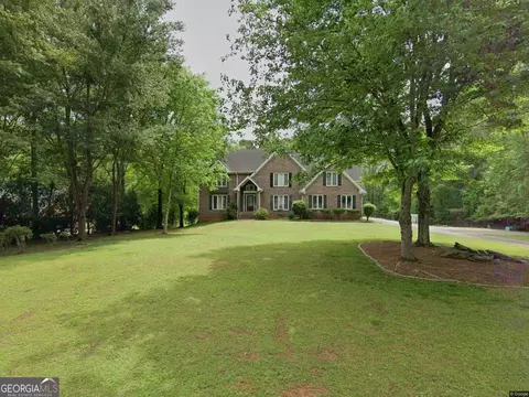 135 Acton Dr, Fayetteville, GA 30215