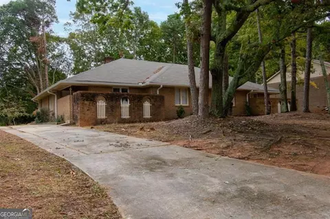 2585 Golfview Ter, Conyers, GA 30013