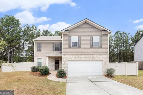 404 Lake Ridge Ln, Fairburn, GA 30213