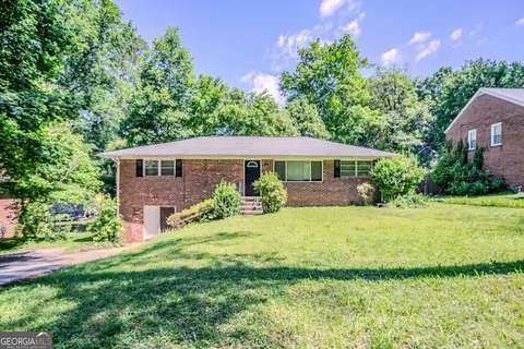 2201 Bolling Brook Dr SW, Atlanta, GA 30311