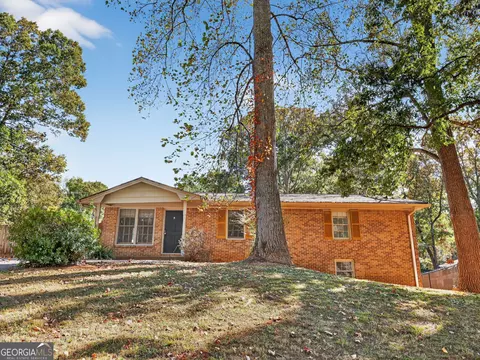 2401 Dawn Ct, Decatur, GA 30032
