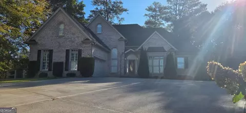 255 Carriage Station Dr, Lawrenceville, GA 30046