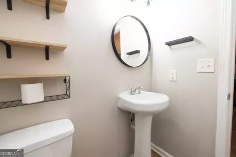 Bath - 2256 Nicole Dr, Hampton, GA 30228 photo 2 of 5