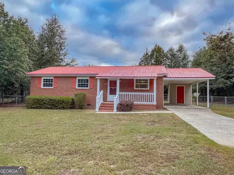 203 Pineview St, East Dublin, GA 31027