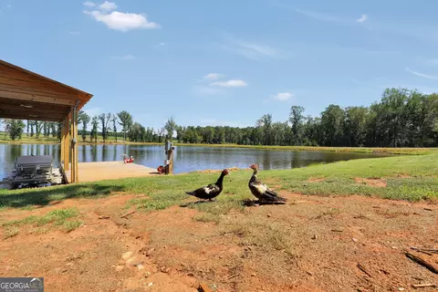 View/Area - 239 Walters Rd, Barnesville, GA 30204 photo 2 of 3