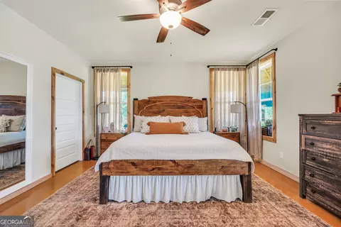 Bedroom - 239 Walters Rd, Barnesville, GA 30204 photo 10 of 11