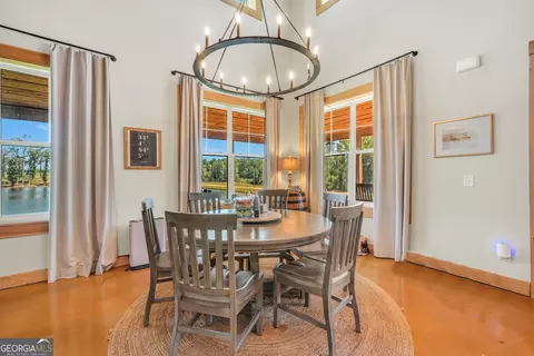 Dining - 239 Walters Rd, Barnesville, GA 30204 photo 2 of 4