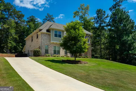 Exterior - 114 Millridge Dr, Lagrange, GA 30240 photo 9 of 10
