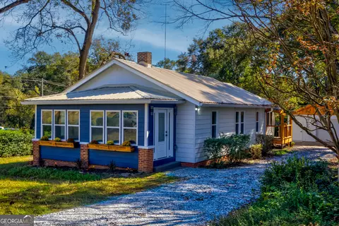 270 Victoria St, Commerce, GA 30529