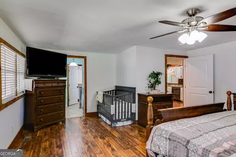 Bedroom - 894 Lake Circle Rd, Buchanan, GA 30113 photo 3 of 4