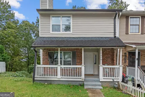 7074 Oakhill Cir, Austell, GA 30168