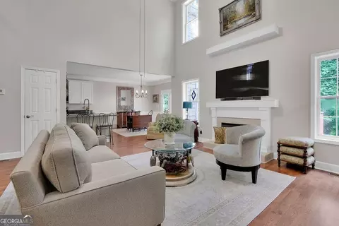2075 Pine Tree Dr #B2, Buford, GA 30518 photo 6