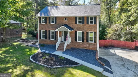 2519 Quentin Dr, Jonesboro, GA 30236