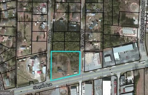 2604 Shorter Ave NW, Rome, GA 30165