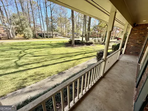Exterior - 596 Kay St, Jackson, GA 30233 photo 3 of 7
