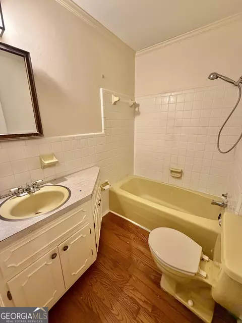 Bath - 596 Kay St, Jackson, GA 30233 photo 1 of 2