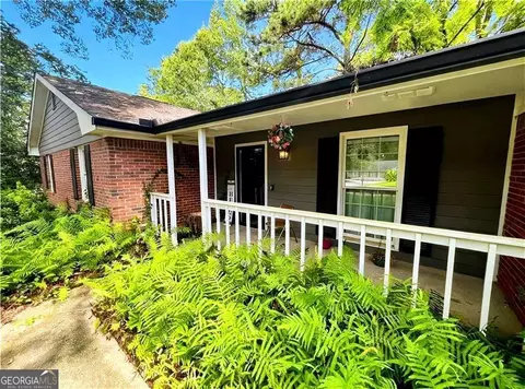 1790 Brandy Woods Trl SE, Conyers, GA 30013