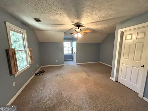 Bedroom - 104 Spring Valley Dr, Lagrange, GA 30240 photo 4 of 10