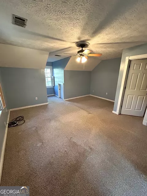Bedroom - 104 Spring Valley Dr, Lagrange, GA 30240 photo 3 of 10
