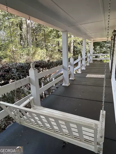 Exterior - 104 Spring Valley Dr, Lagrange, GA 30240 photo 3 of 19