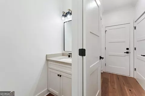 Entry Way - 100 Ridge Way, Forsyth, GA 31029 photo 6 of 10