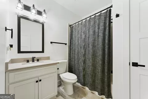 Bath - 100 Ridge Way, Forsyth, GA 31029 photo 3 of 8