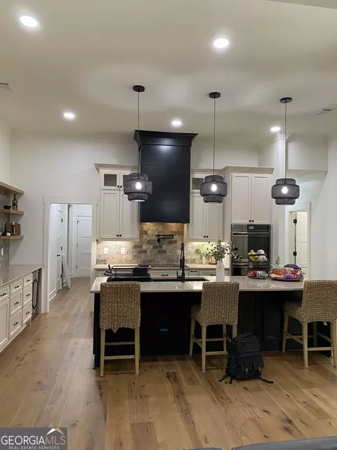 Kitchen - 100 Ridge Way, Forsyth, GA 31029 photo 6 of 12